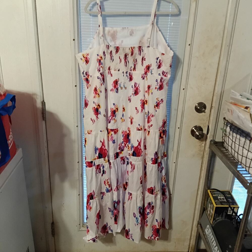 White Floral Dress Prabal Gurung Sz. 22W Maxi Tiered Pockets NWT Fairy Cottage - Picture 5 of 8